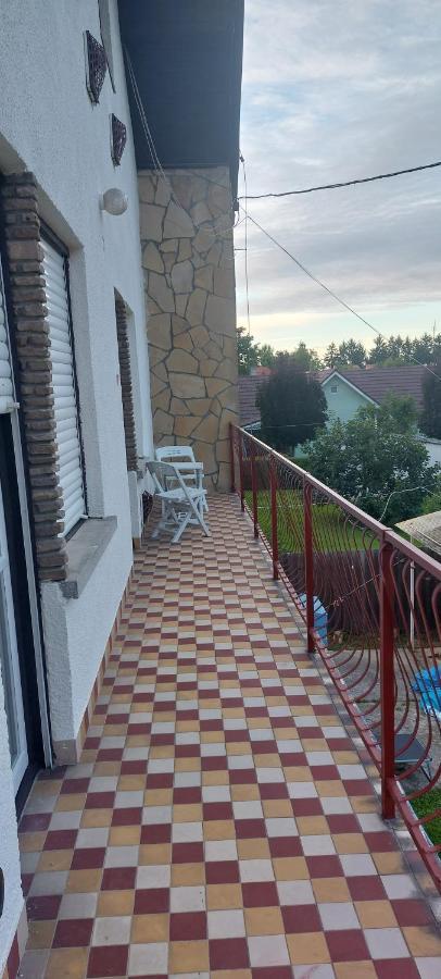 Bluebird Apartman Zalakaros Exterior foto